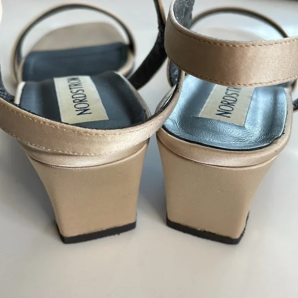 NORDSTROM Ankle Strap Heels, 9M - Picture 6 of 13